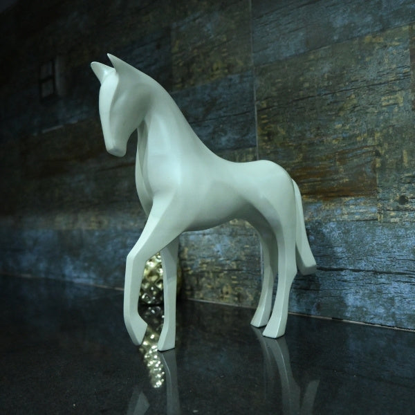 Pearl White Horse