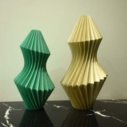 Geometric Vase with Diamond Pattern | Modern Decor | Decoro.pk