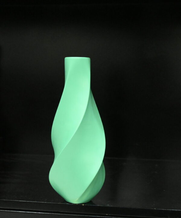 Twisted Vase