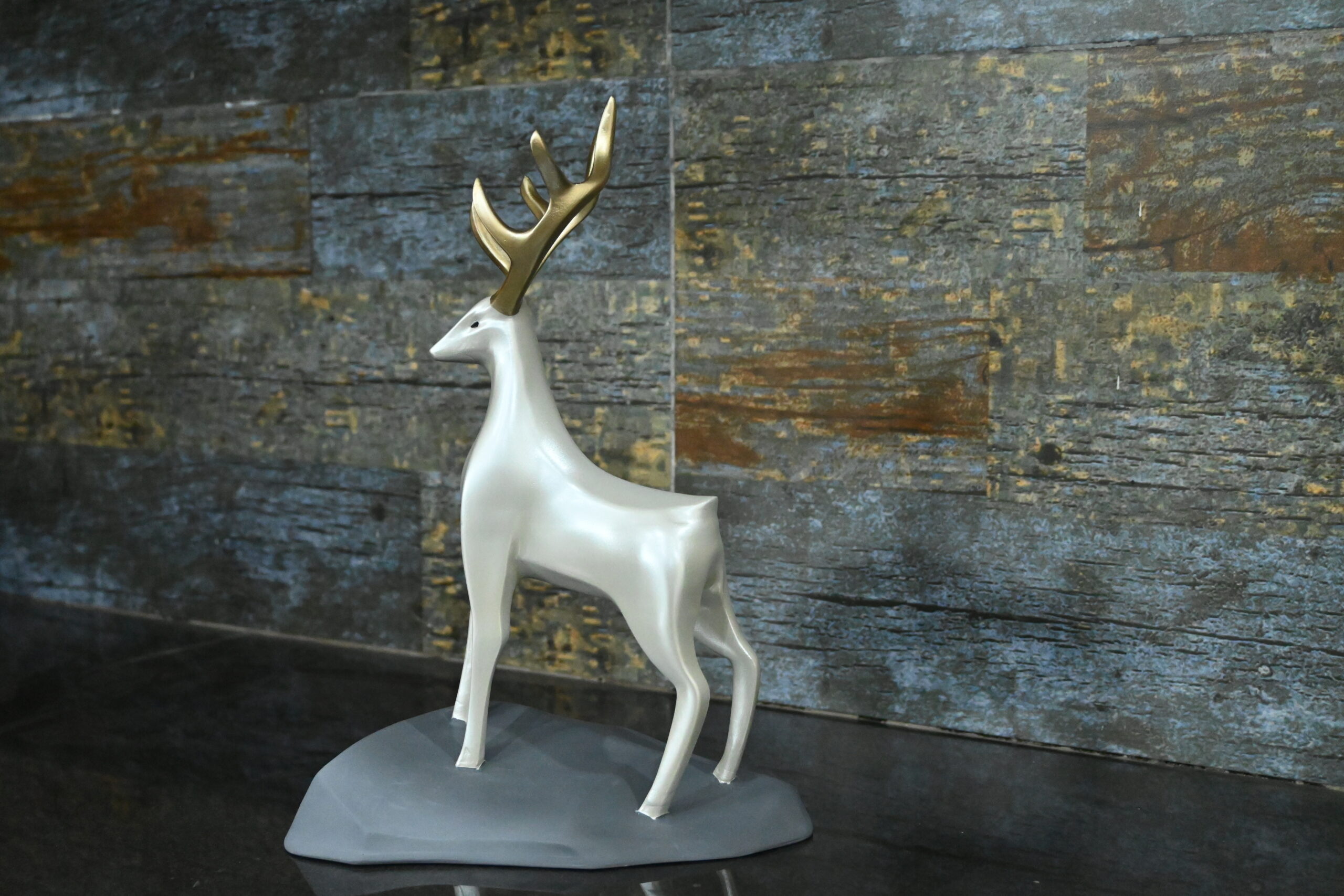 Deer With Base - Image 2